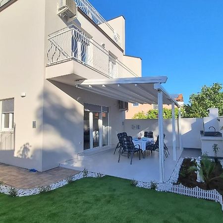White House Posesi Villa Medulin Dış mekan fotoğraf